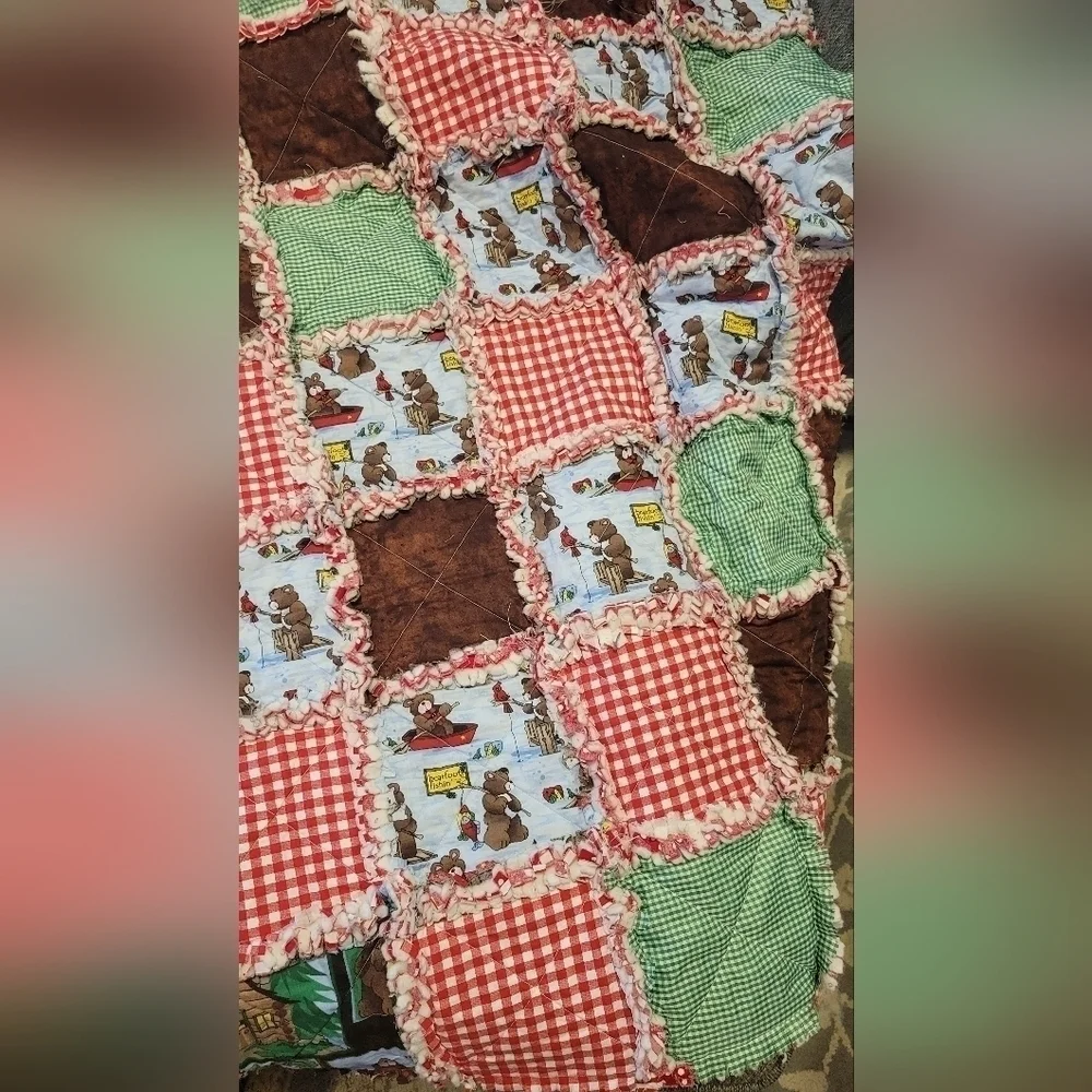 Handmade rag throw quilt fishing bears New